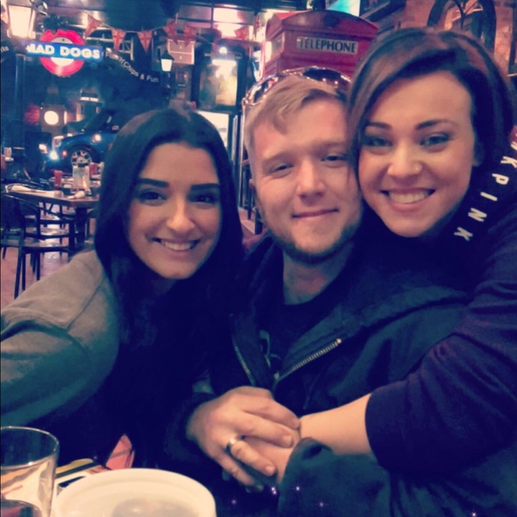 Meet your Posher, Megan - Picture 1 of 1